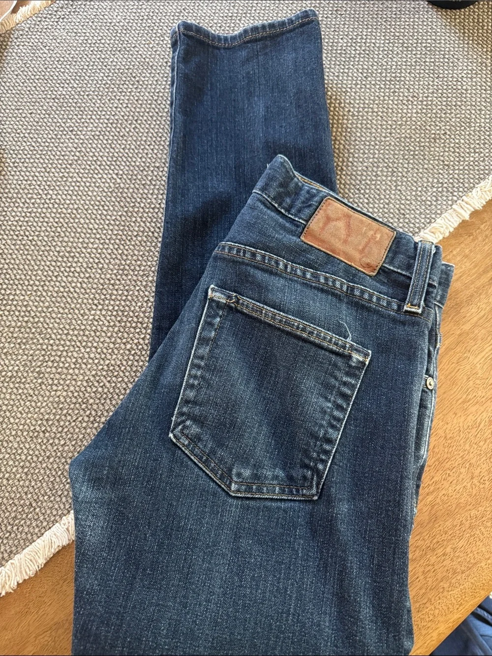 AG size 29 Men's Dark Wash skinny jeans